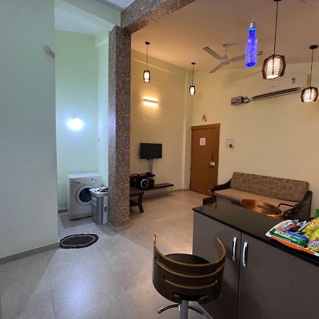Serenity 1Bhk Apartment, 알리바그 외부 사진