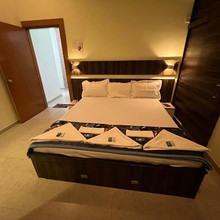 Serenity 1Bhk Apartment, 알리바그 외부 사진